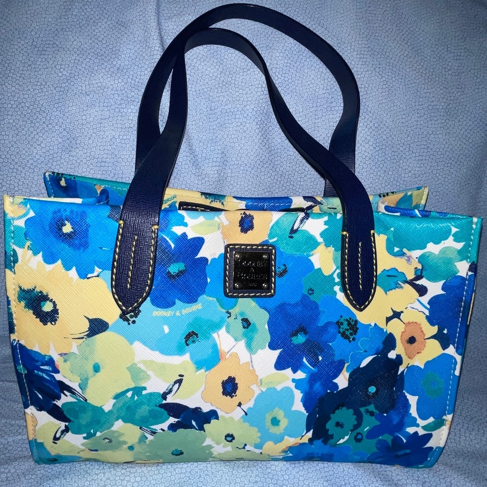 Dooney and Bourke Somerset Small Shopper